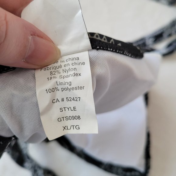 ☀️ Aqua Funky Design Print Bikini Top - Picture 2 of 13